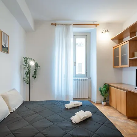 Front - And Station 2' - Wifi Apartamento